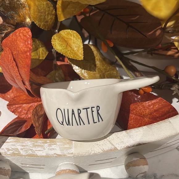 NWT/Rae Dunn bundle! Ceramic measuring cups & coasters. - Picture 12 of 14